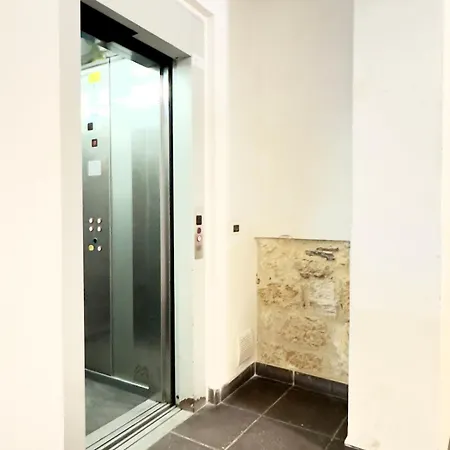 Casa Parlamento Apartment
